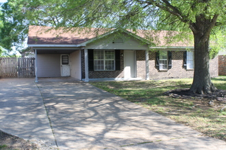 74 Hillbrook